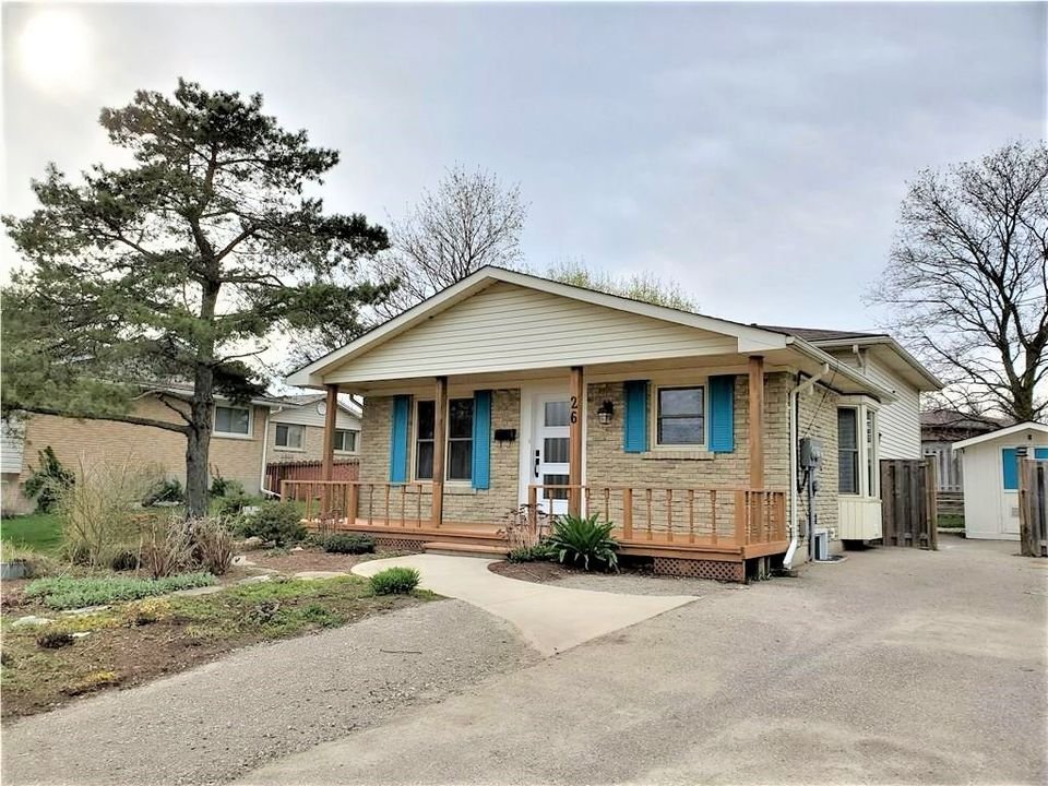 26 Keewatin Avenue, Kitchener