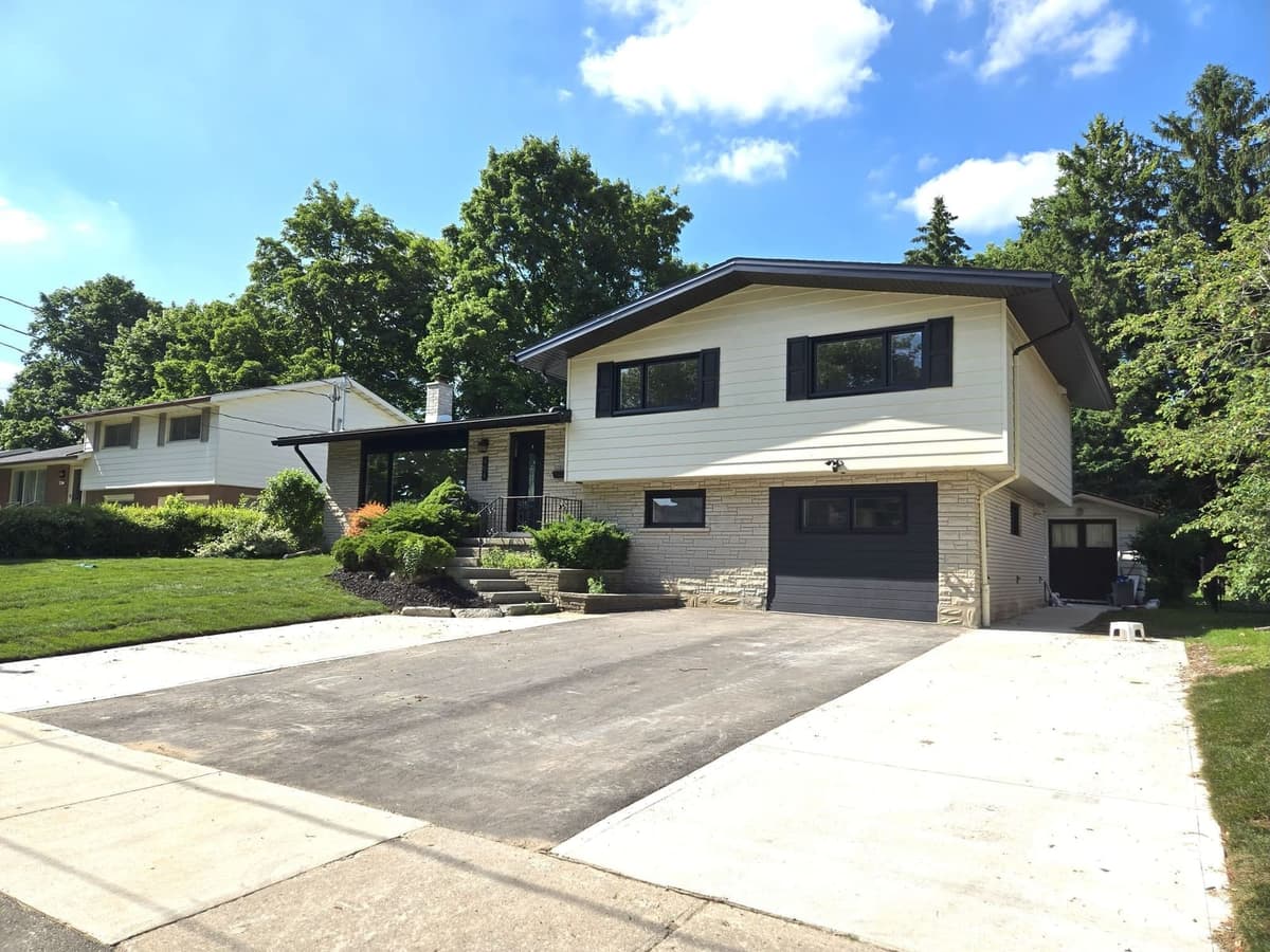 404 Forest Hill Drive, Kitchener